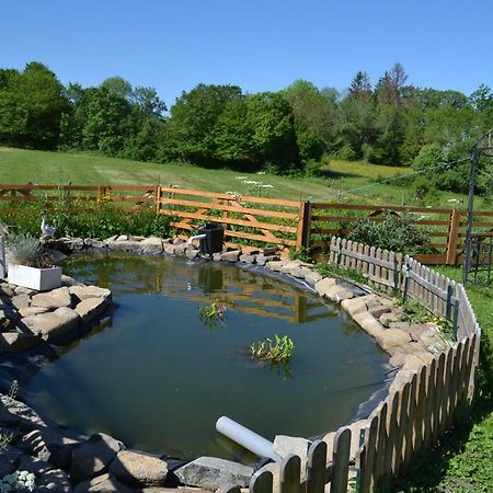 Le Jardin Des Pierres Brunes Saint-Jean-des-Ollières Exteriör bild
